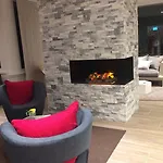 Elite Hotel